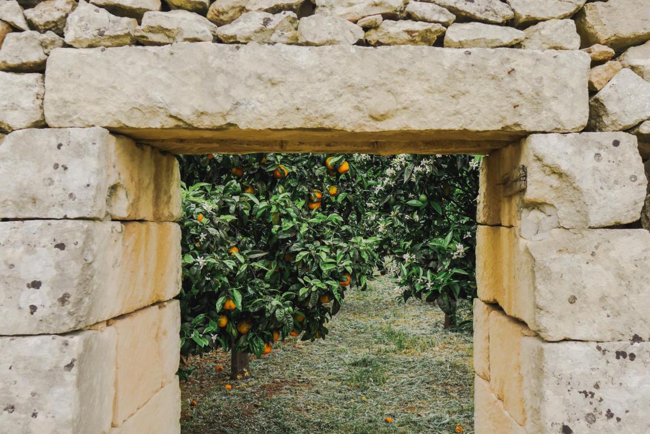 Masseria Paralupi Bed & Breakfast Lecce Exterior photo